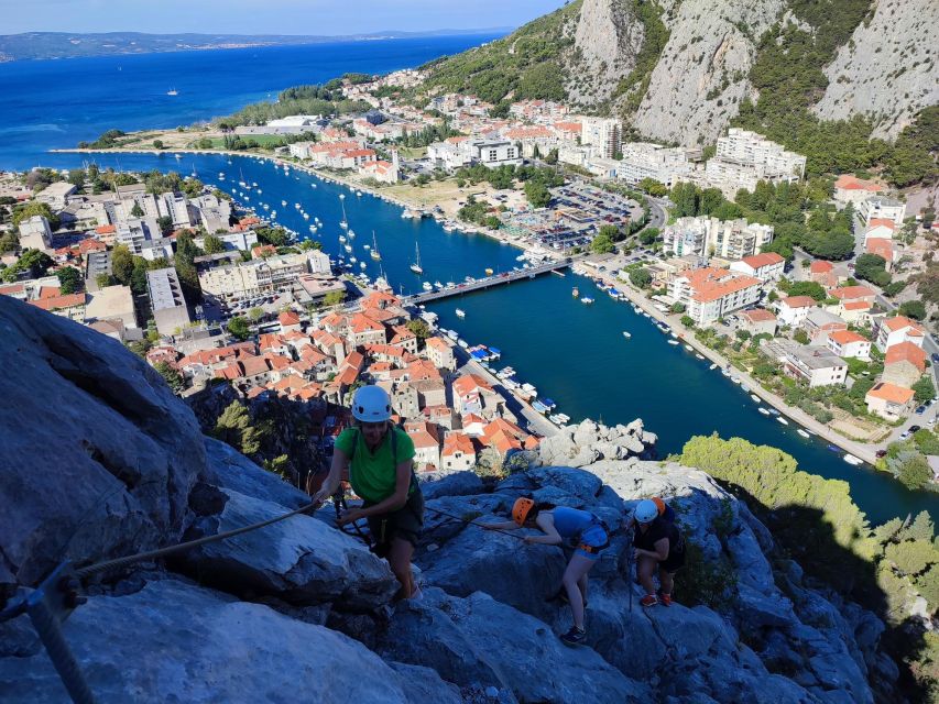 3-Hour Via-Ferrata Adventure in Fortica Fortress - The 30-minute walk down: why it often feels harder