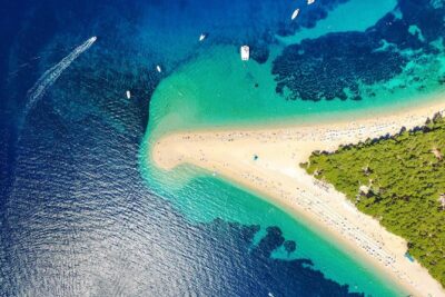 4-Island Split Boat Tour (Brač, Pakleni, Hvar, Šolta) - Pakleni Islands: Snorkeling Gear, Lunch Time, and What to Expect in the Water