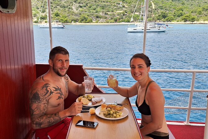 All-Inclusive Blue Lagoon & 3 Island Boat Tour with Food & Drinks - Who This Blue Lagoon Day Is Best For (and Who Should Skip)