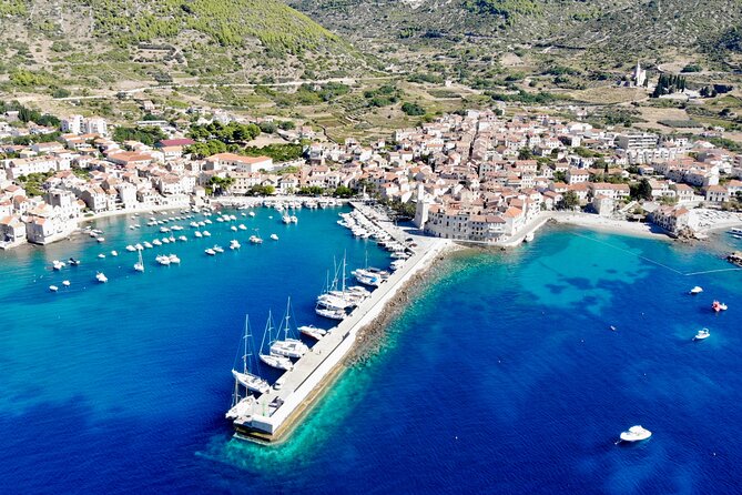 Blue cave, Mamma Mia and Hvar, 5 islands speedboat tour - The boat ride reality: fast, wet, and wind on your face