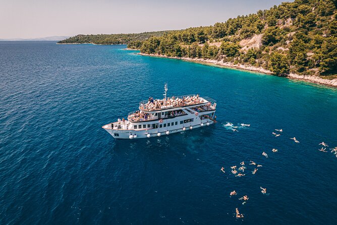 Blue Lagoon, Borkko Beach & Šolta from Split with LUNCH & DRINKS - Split to the Islands: Max Nautica’s Morning Rhythm