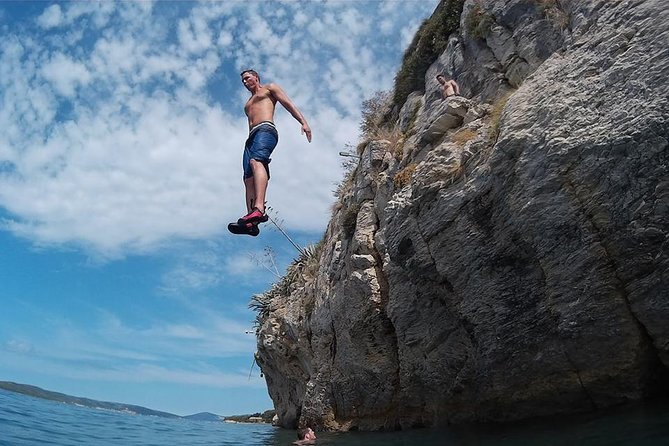Deep Water Solo and Cliff Jumping Tour in Split - Cliff jumping and sea time: the cool-down you earn