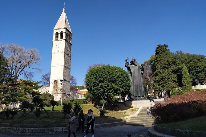 Experience Split With Local Professional Historian - Small Group - The point of this Split tour: get your bearings fast