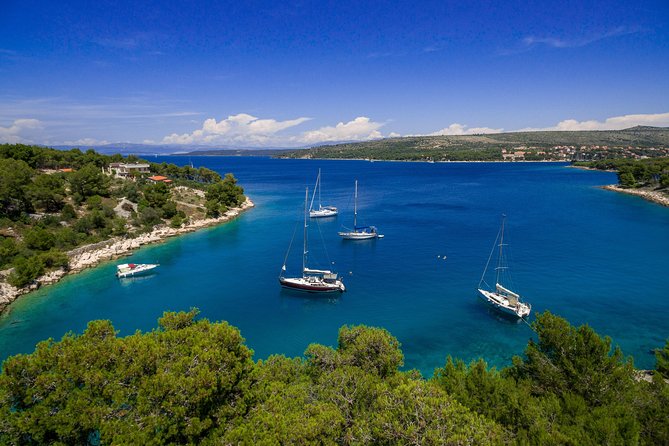Explore west side of island Brač with Pasara boat - Traditional Dalmatian boat - Key things to know before you go