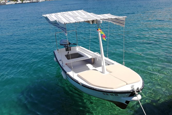Explore west side of island Brač with Pasara boat - Traditional Dalmatian boat - Milna-to-West Brač: why this day feels different