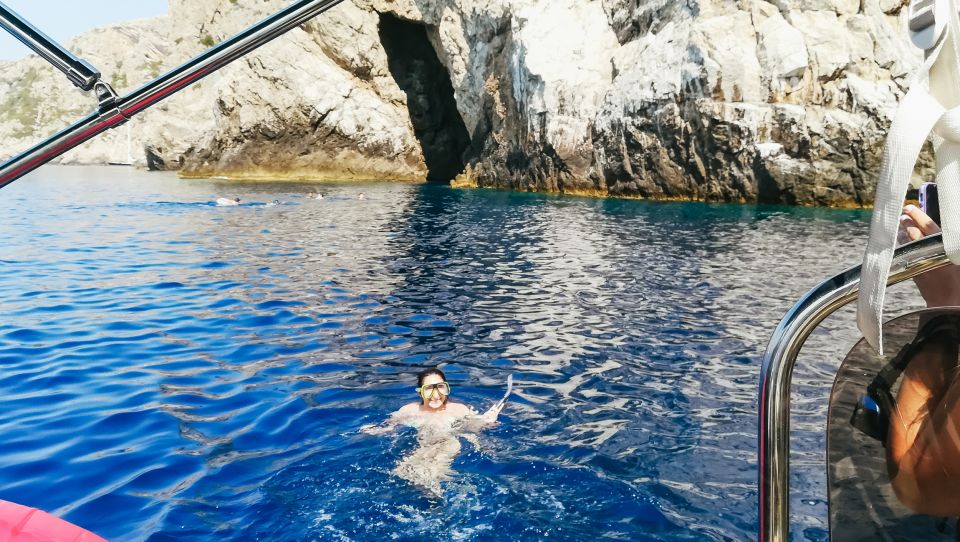 From Split: Blue Cave & 5 Islands with Vis & Hvar Boat Tour - Pakleni Islands: A Quick Photo Stop with a Big Name