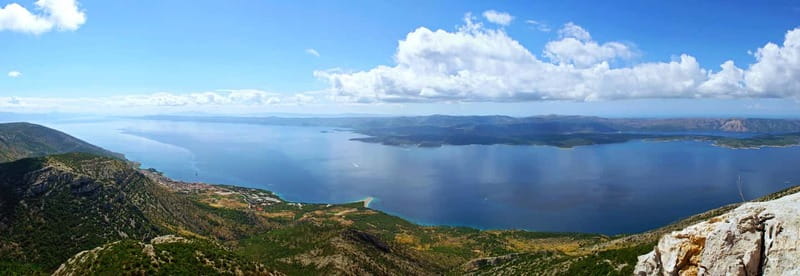 From Split: Catamaran Cruise to Golden Horn & Brač island. - South Coast Cruise, Lunch, and Vineyard Views