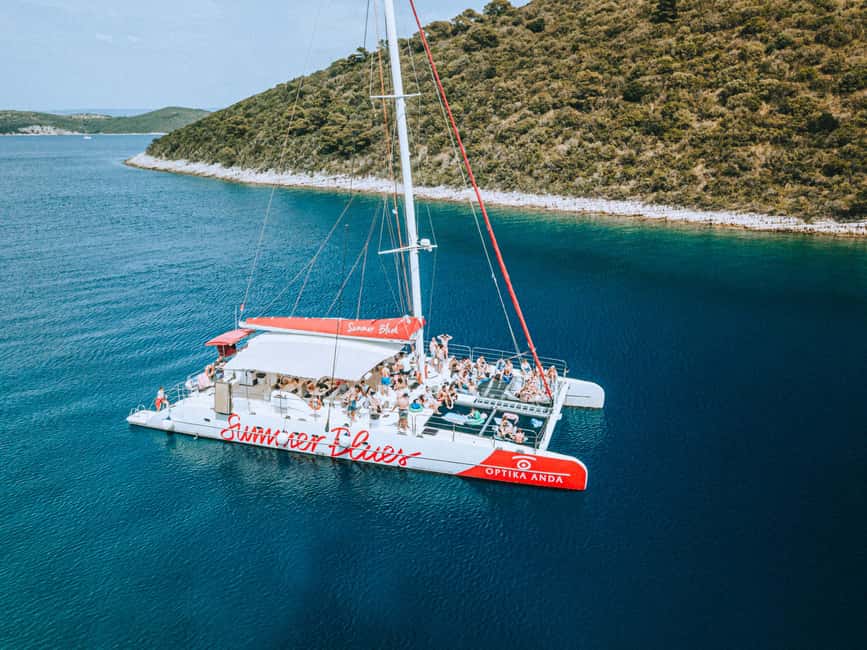 From Split: Catamaran Cruise to Golden Horn & Brač island. - Boarding at Obala Lazaret: Finding Dock No. 4