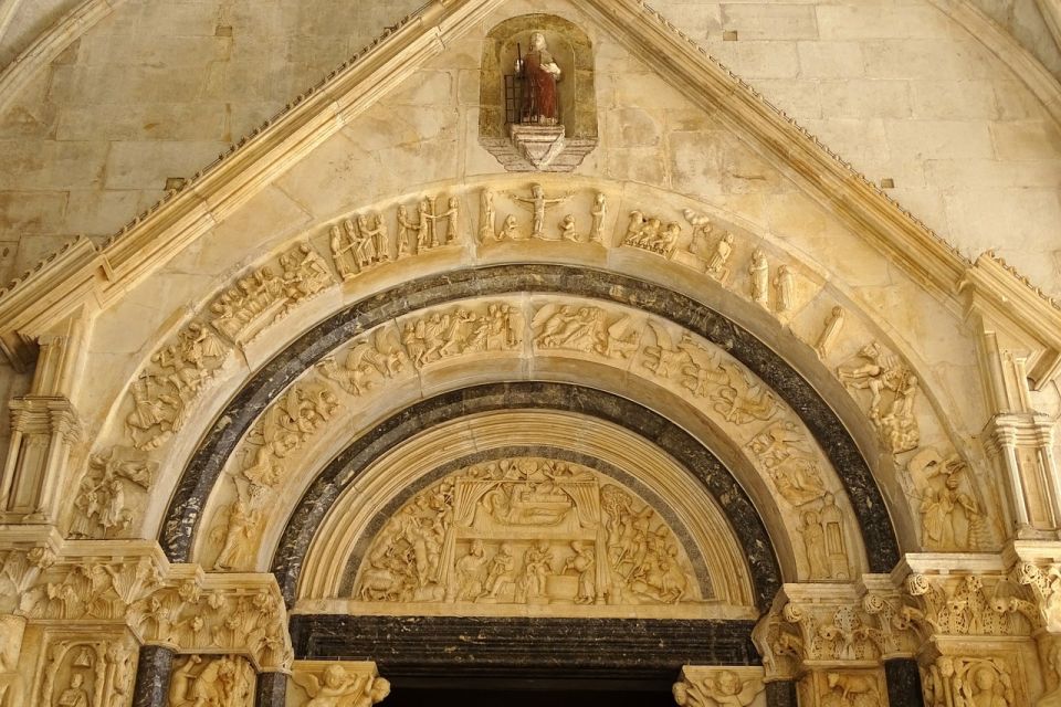 From Split: Half-Day Tour of Trogir Old Town in Small Group - Start smart at Split’s Golden Gate meeting point