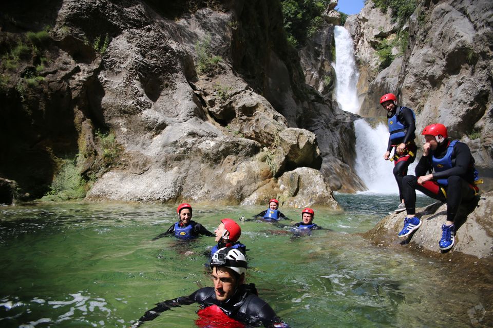 From Split or Zadvarje: Extreme Canyoning on Cetina River - What makes it “extreme”: abseils and extra repelling parts
