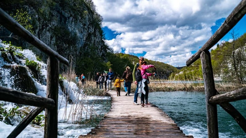From Split: Plitvice Lakes Guided tour - Who Should Book This Plitvice Lakes Guided Day Trip