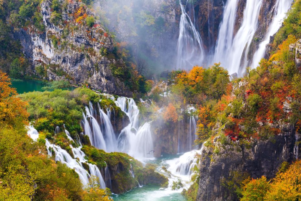 From Split: Plitvice Lakes Guided Tour with Entry Tickets - The Plitvice Lakes walk: upper and lower lakes made easy