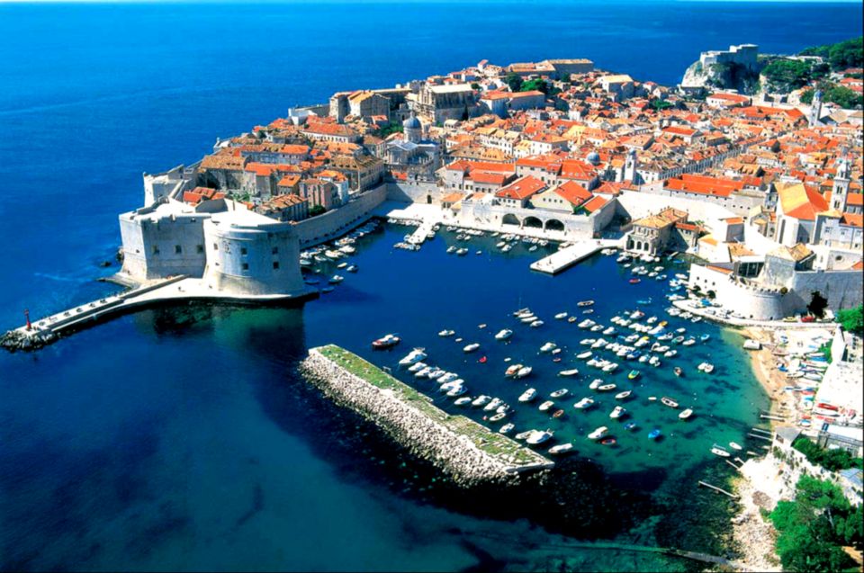From Split/Trogir: Dubrovnik Guided Tour with a Stop in Ston - The monastery and church section: where the day gains gravitas