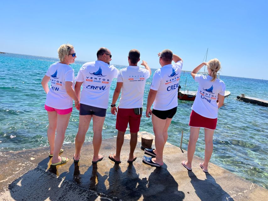 From Trogir: Three Islands Half-Day Speedboat Tour - From Kamerlengo Fortress to Open Water: how the half-day starts