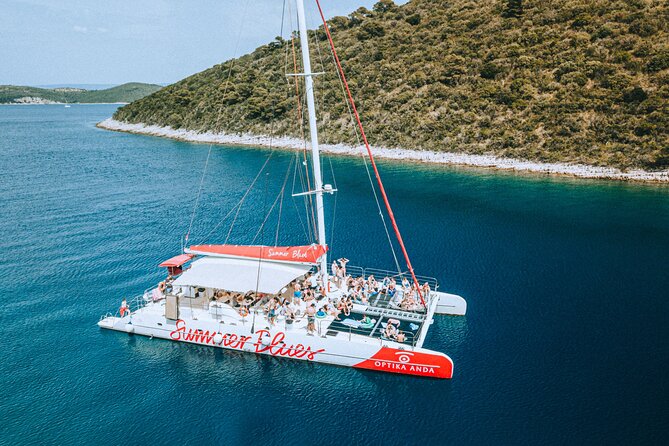 Full-Day Catamaran Cruise to Hvar & Pakleni Islands with Food and free Drinks - A Full Day Off the Split Streets
