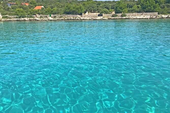 Half Day Speedboat Tour to Three Islands from Trogir - Three islands in one half day: how the pacing works
