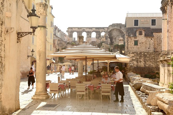 Jewish Heritage & Diocletian's Palace Private Split Tour - The synagogue and Jewish cemetery: a complete sense of continuity