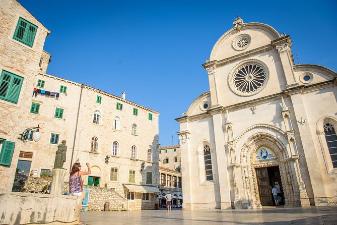 Krka Waterfalls and wine tasting Tour from Split or Trogir - Lunch at a Dalmatian konoba: optional, but often worth it