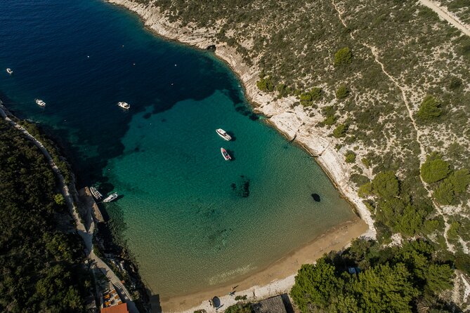 Luxury Blue Cave & 5 Islands Tour from Split - Boat ride reality: wet seats, rough water, and how to survive it