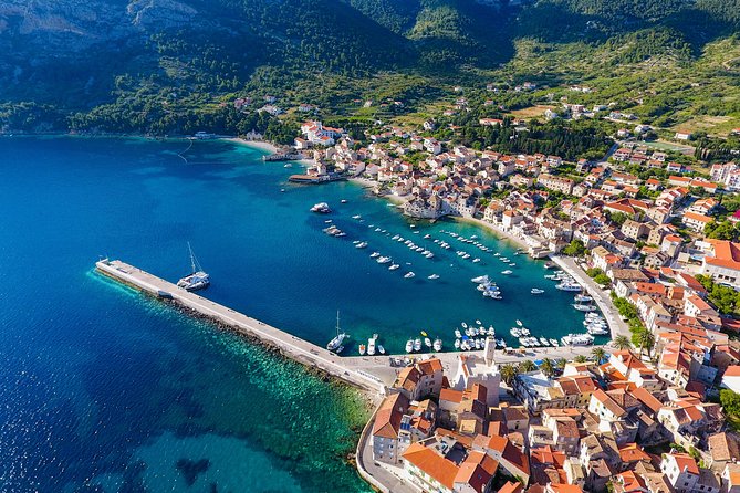 Luxury Blue Cave, Hvar and Vis Boat Tour from Split and Brac - Key things that make this tour work