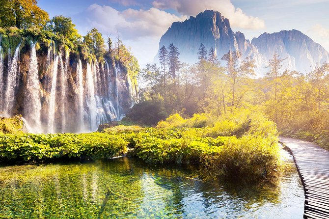 Plitvice Lakes Economy Group Tour from Split or Trogir - A day trip from Split that actually makes sense
