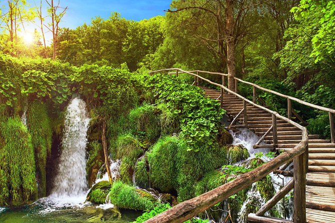 Plitvice Lakes Economy Group Tour from Split or Trogir - Park time strategy: how to use your 4 hours well