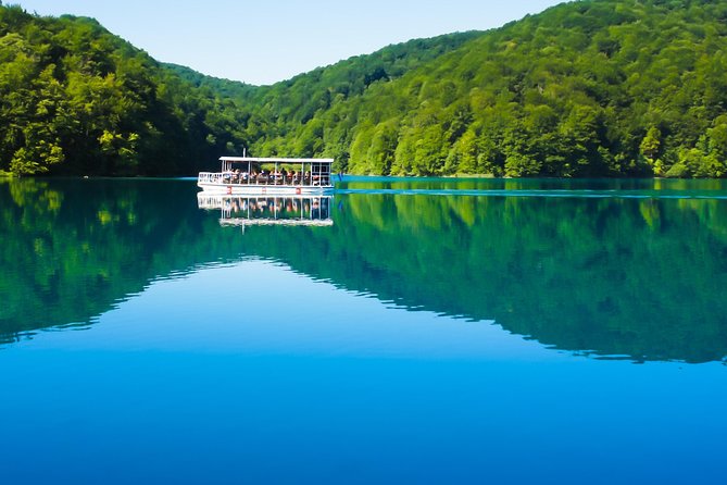 Plitvice Lakes Guided tour with Entrance ticket included - What to pack (and what to plan around)