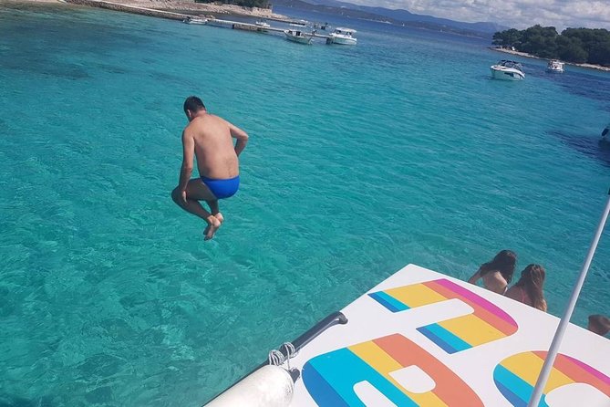 Private Luxury Boat tour for 12 from Split, Brac, Trogir, Hvar - What to pack and plan for (so the day stays fun)