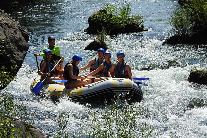 Private rafting on Cetina river with caving & cliff jumping,free photos & videos - Caves, cliff jumping, and waterfall shower time