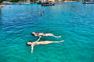 Private Tour from Split: Blue Lagoon & 3 Islands + Wine Included - Meeting point and the simple logistics you should plan for