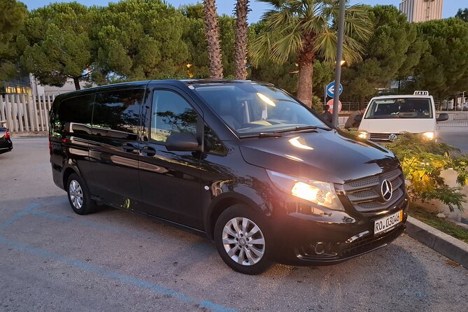 Split airport to Split Private transfer to 8 pax (Door to Door any location) - How the ride feels: punctual, tidy, and not chatty for no reason