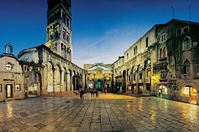 Split and Trogir Half Day Tour from Split (with port pickup) - The coach ride: comfort, but also a moving “pre-class”