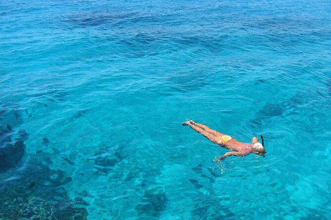 Split: Blue Lagoon & 3 Islands Speedboat Tour - Small group - Blue Lagoon on Drvenik Veli: swimming and snorkeling time