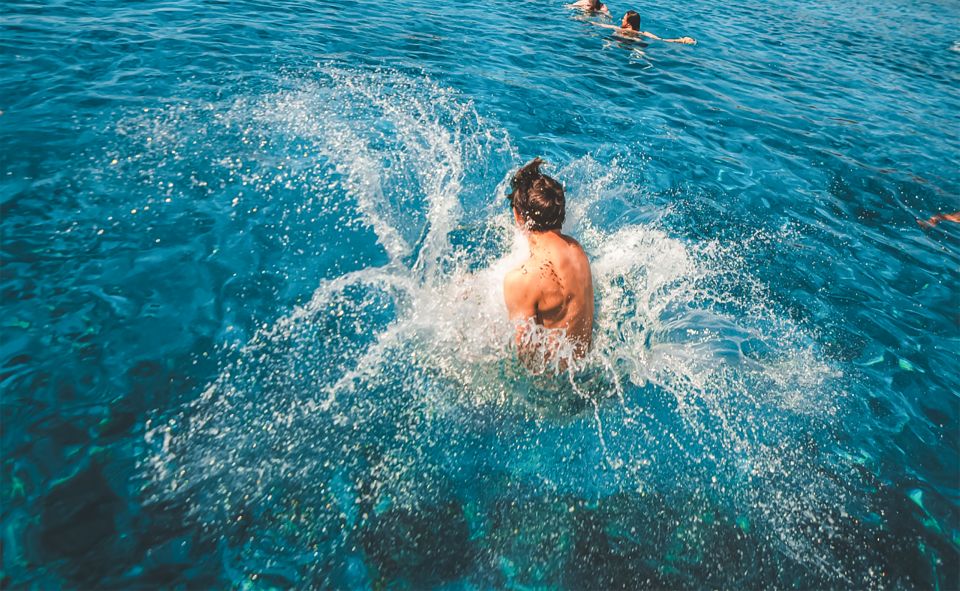 Split: Blue Lagoon and 3 Islands Speedboat Tour - Split to open water: how this half-day feels in real time