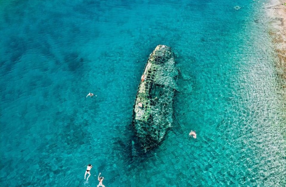 Split: Blue Lagoon, Shipwreck and Šolta with Food and Drinks - Yacht Tamaris Comfort: Showers, Wi‑Fi, and Real Facilities