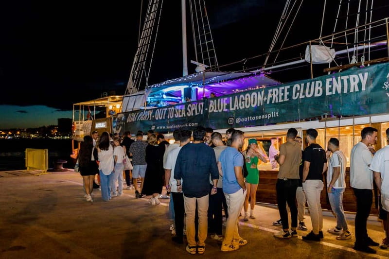 Split: Boat Crawl with Nightclub Access, Shots, & Boat Party - Key things I’d plan around