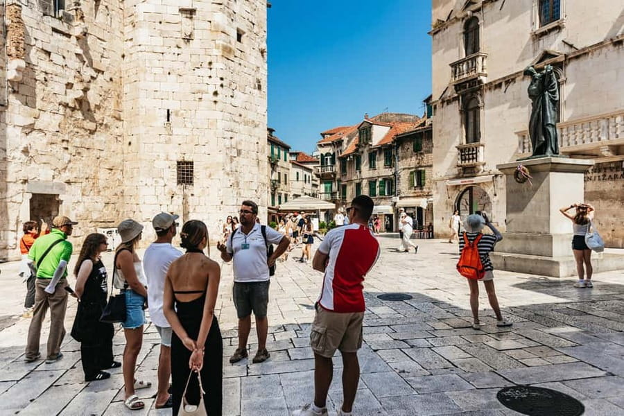 Split: Diocletian Palace & Old Town Guided Walking Tour - How 50 minutes plays out on cobblestones