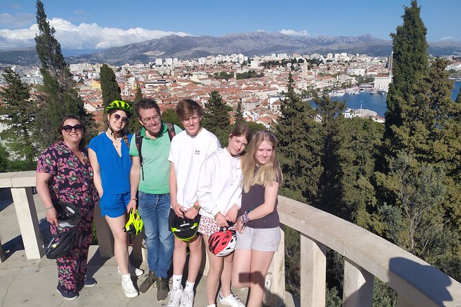 Split E-bike tour - Riva Harbor: spotting Diocletian’s southern palace walls
