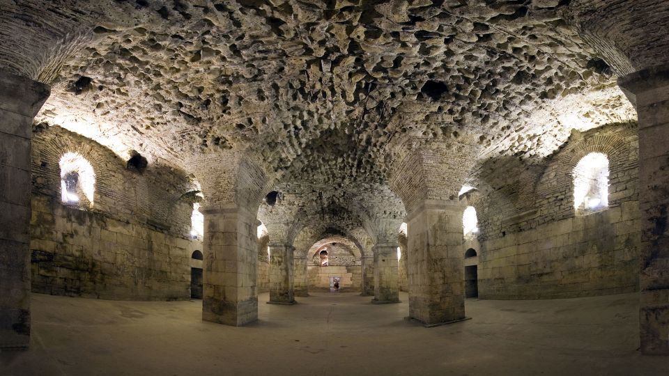Split: Game of Thrones Tour with Diocletian's Palace Cellar - What to bring (and what to skip)