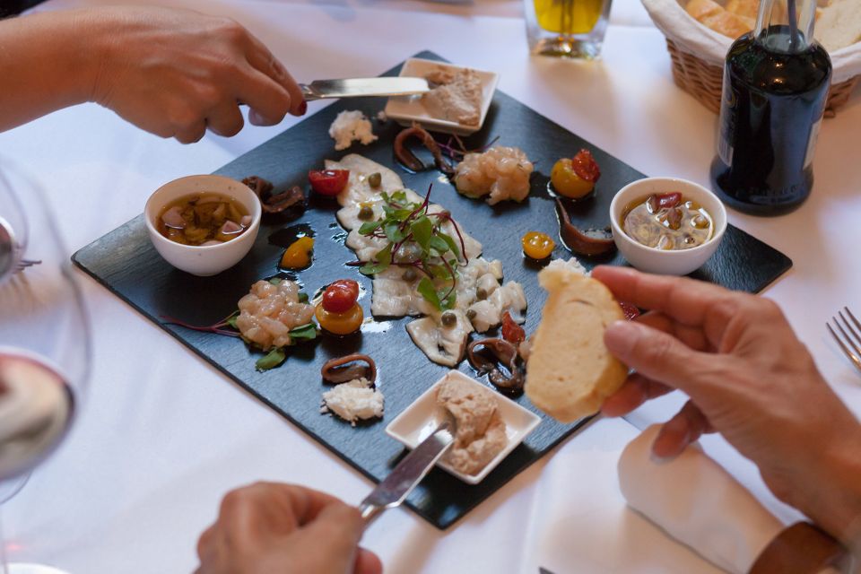 Split: Historical & Gastro Treasures Tour with Green Market - The Konoba Lunch: Seafood Starter, Pasta, and Black Risotto