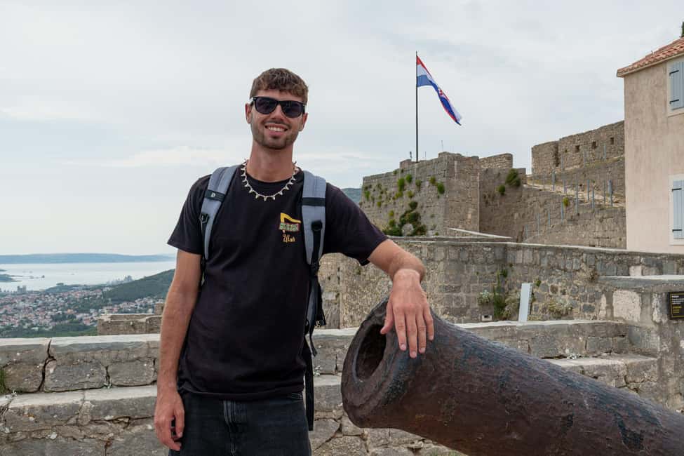 Split: Historical Tour of Salona, Klis Fortress and Trogir - Klis Fortress: the steep climb and the big views