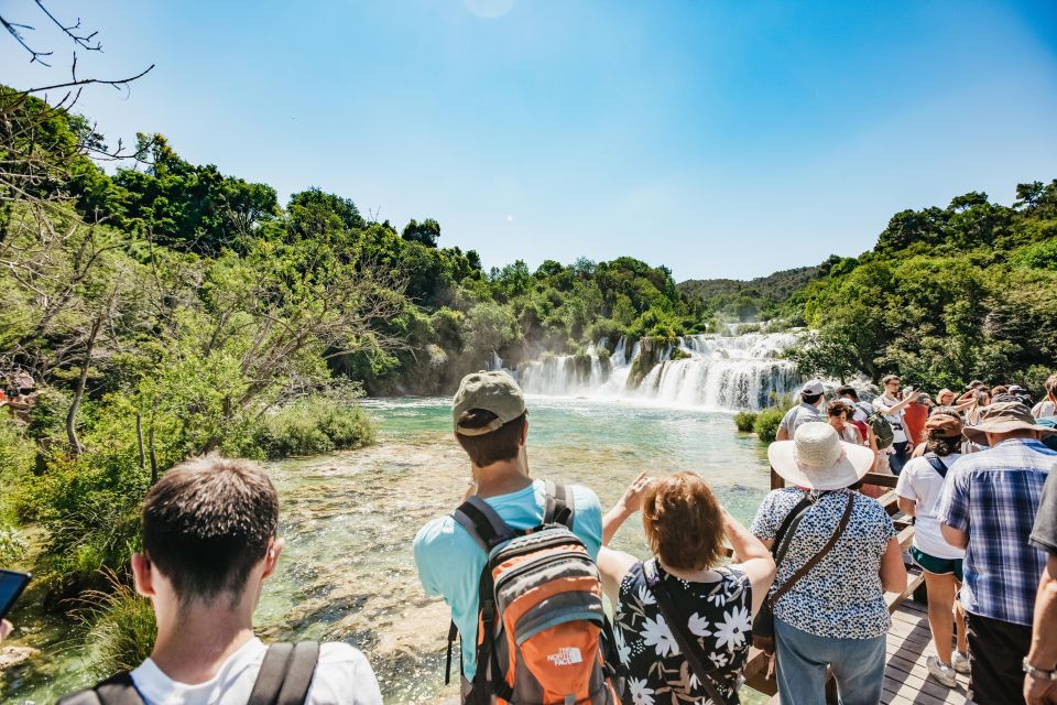 Split: Krka Waterfalls Trip with Boat Cruise and Swimming - Choosing your time in Primošten: swim, wander, and optional wine tasting