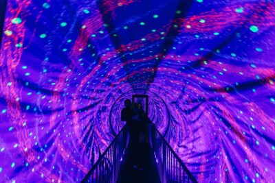 Split: Museum of Illusions Entrance Ticket - First Room Energy: Follow the Setup, Then Challenge Your Brain