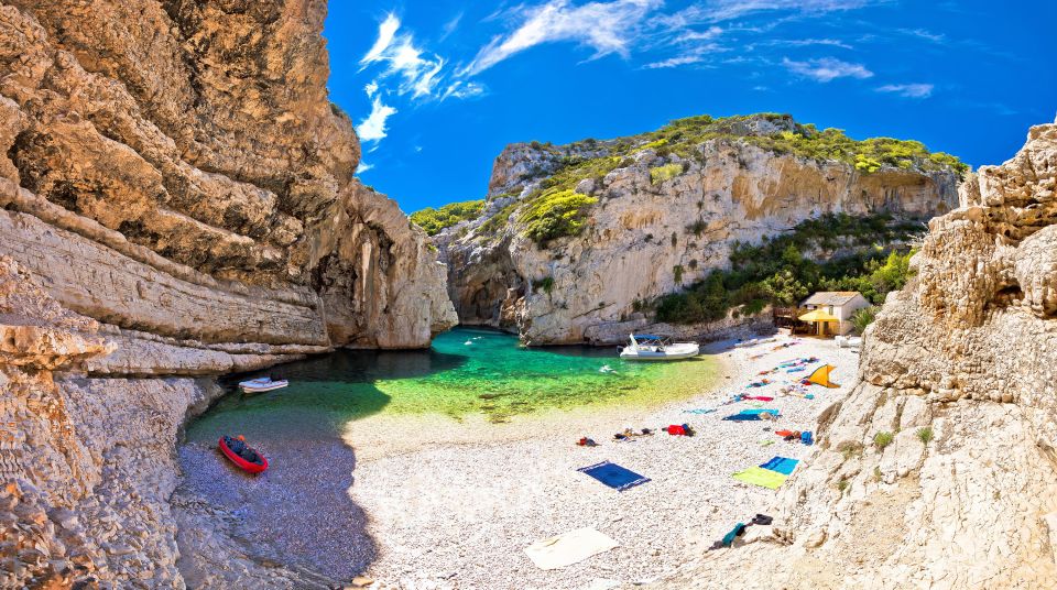 Split or Trogir: Blue Cave, Vis, and Hvar Speedboat Day Trip - Pakleni Islands and Palmižana: sandy shade and an easy lunch-and-swim plan