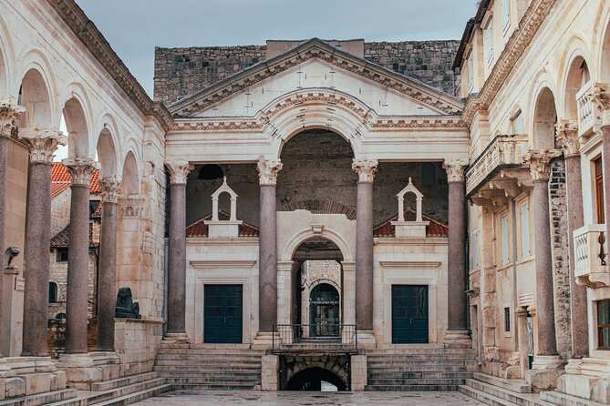 Split Palace & Old Town -Private walking tour- Entrance included - Key things to know before you go