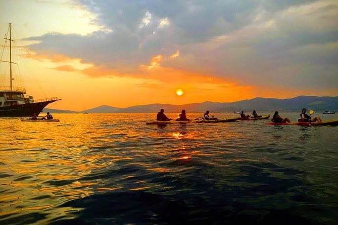 Split Sunset Sea Kayaking Tour - Snorkeling, swimming, and the cliff-jump question
