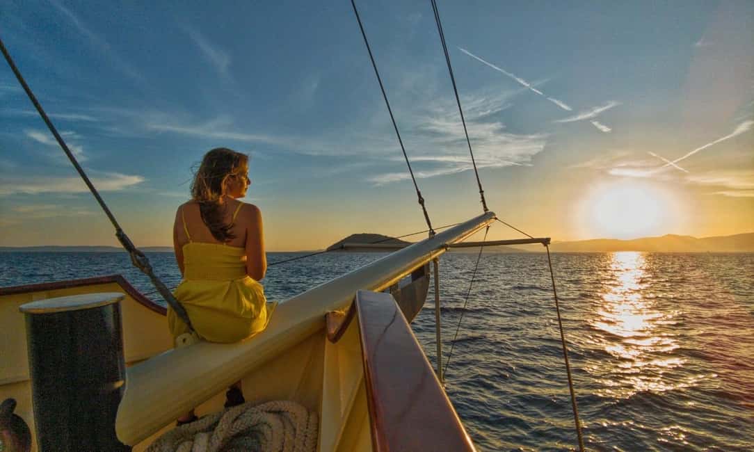 Split:Sunset Cruise with Live Music - Polaris at Obala Lazareta 3: how to find your boat fast