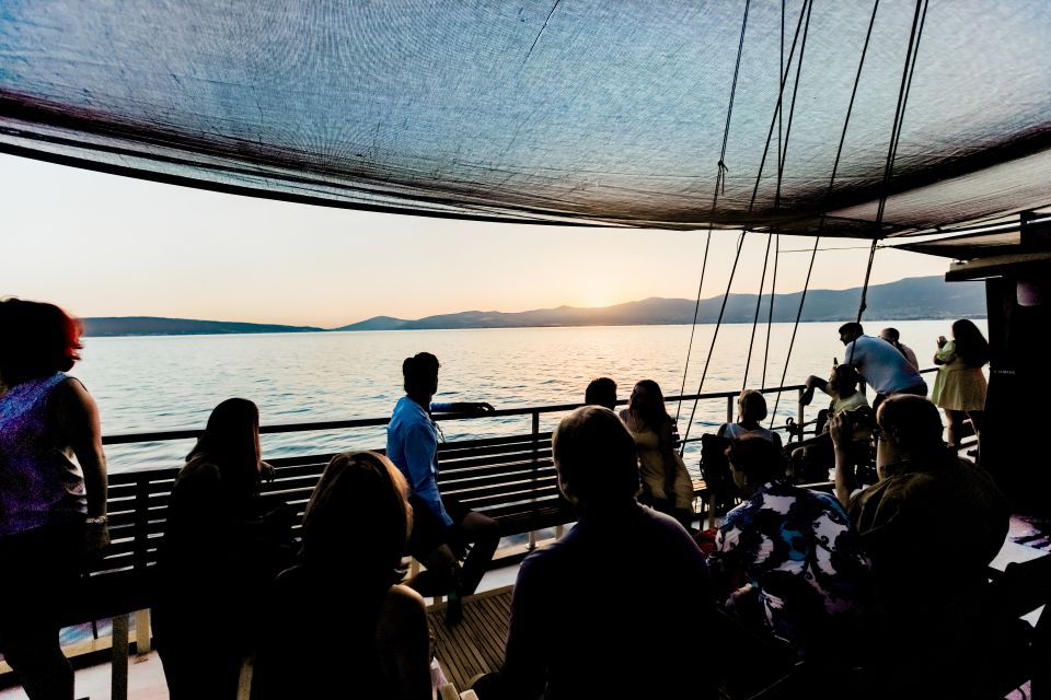 Split:Sunset Cruise with Live Music - The sunset moment: where you get the best angle over the mountains
