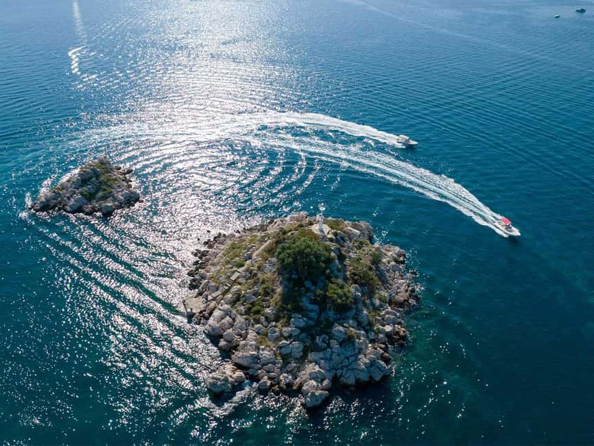Trogir: Blue Lagoon, Maslinica, and Solinska Bay Boat Tour - Maslinica’s Castle Village Break: Stone Streets Without the Hassle
