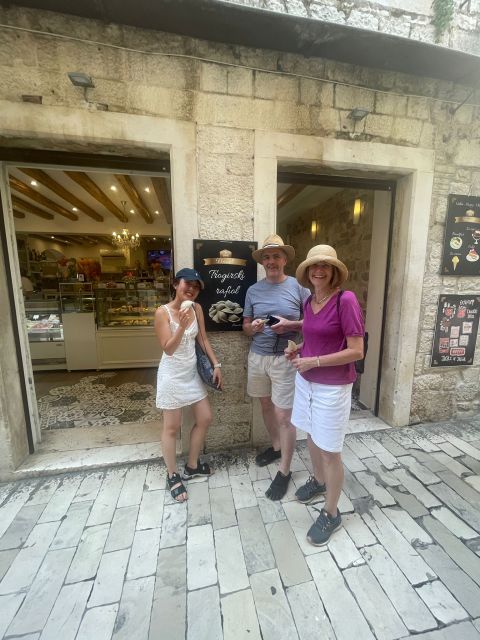 Trogir: City Highlights Guided Walking Tour - Entering Trogir through Sjeverna gradska vrata